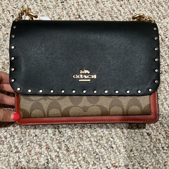 COACH Klare Crossbody In Signature Canvas With Rivets No. 90400 - Picture 11 of 17